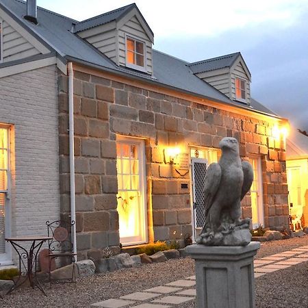 Mulberry Cottage Unique B&B Accommodation 리치몬드 외부 사진