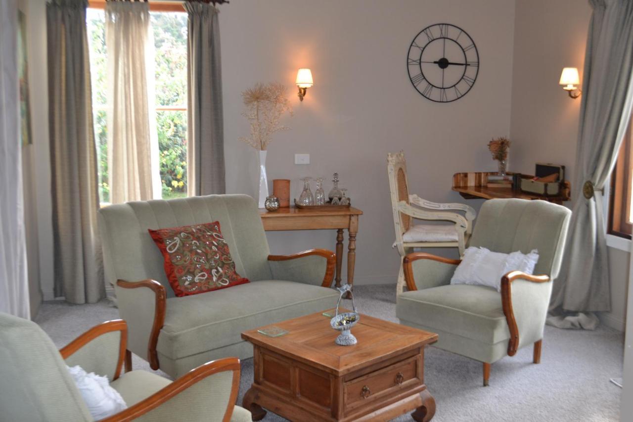 Mulberry Cottage Unique B&B Accommodation 리치몬드 외부 사진